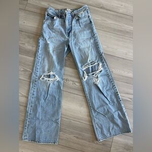 Levi's Ribcage High-Rise Distressed Jeans, 28